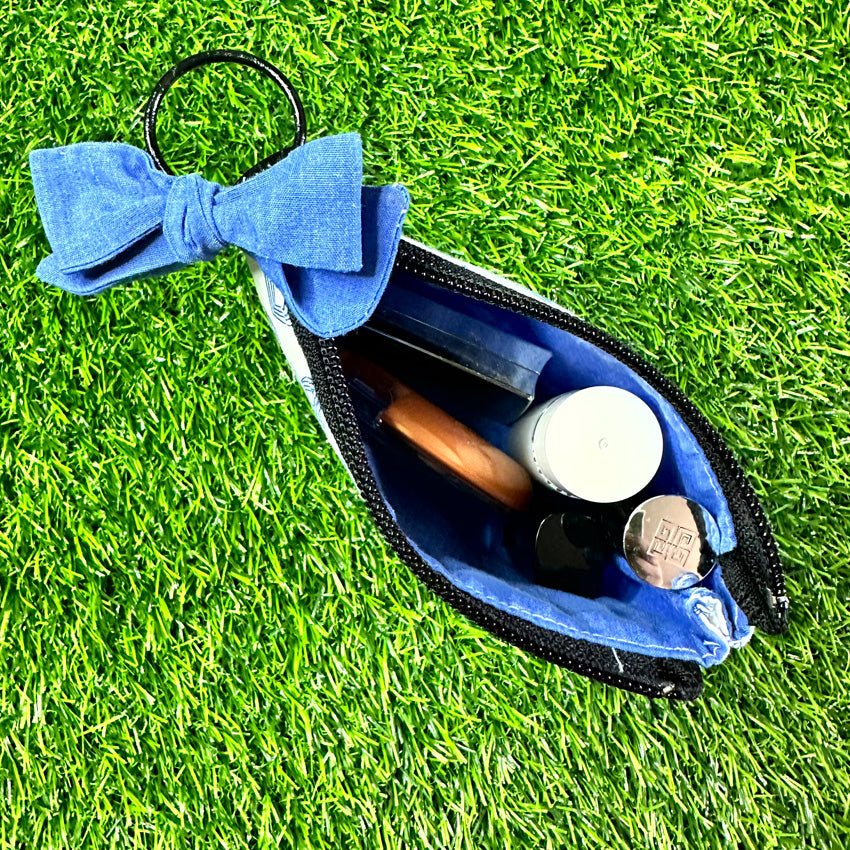 Small pouch with Bow